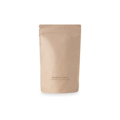 Sunrise à Fuzhou — thé noir Lapsang Souchong bio pochette 50 sachets Row & Ma Paris